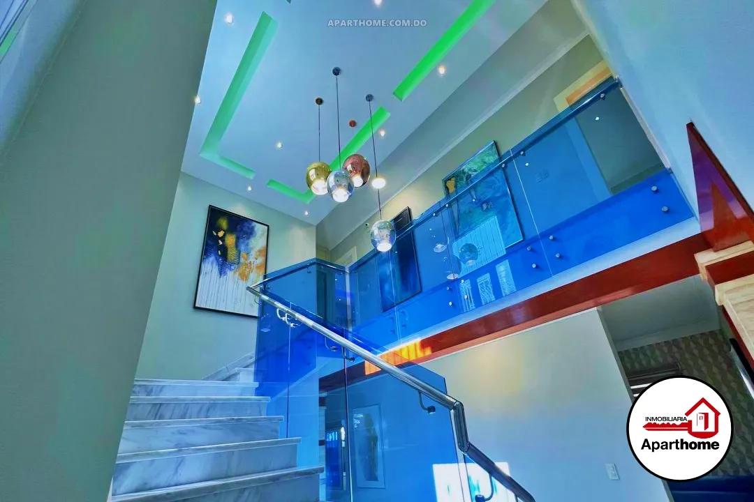 Amplia Casa de Lujo en San Francisco de Macorís