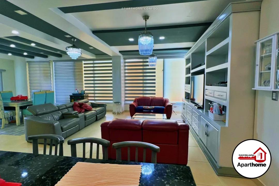 Apartamento de Lujo con 2 Parqueos Techados, San Francisco de Macorís