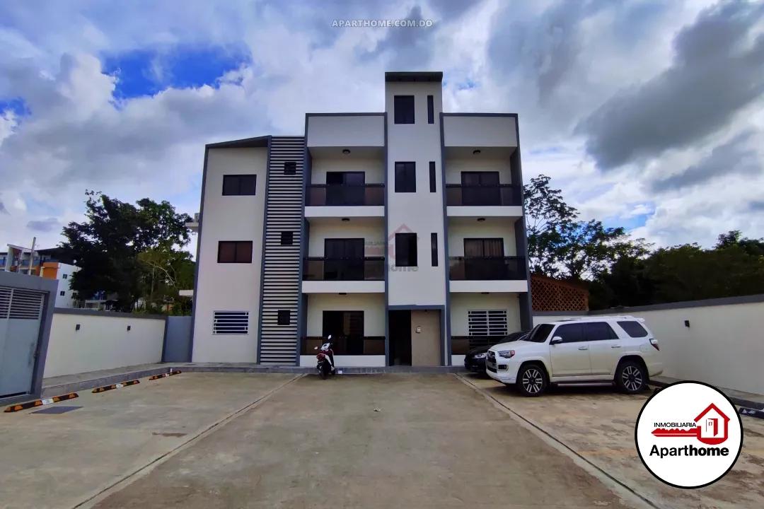 Apto con Picuzzi en 164m² | Urb. Neftalí, San Francisco de Macorís