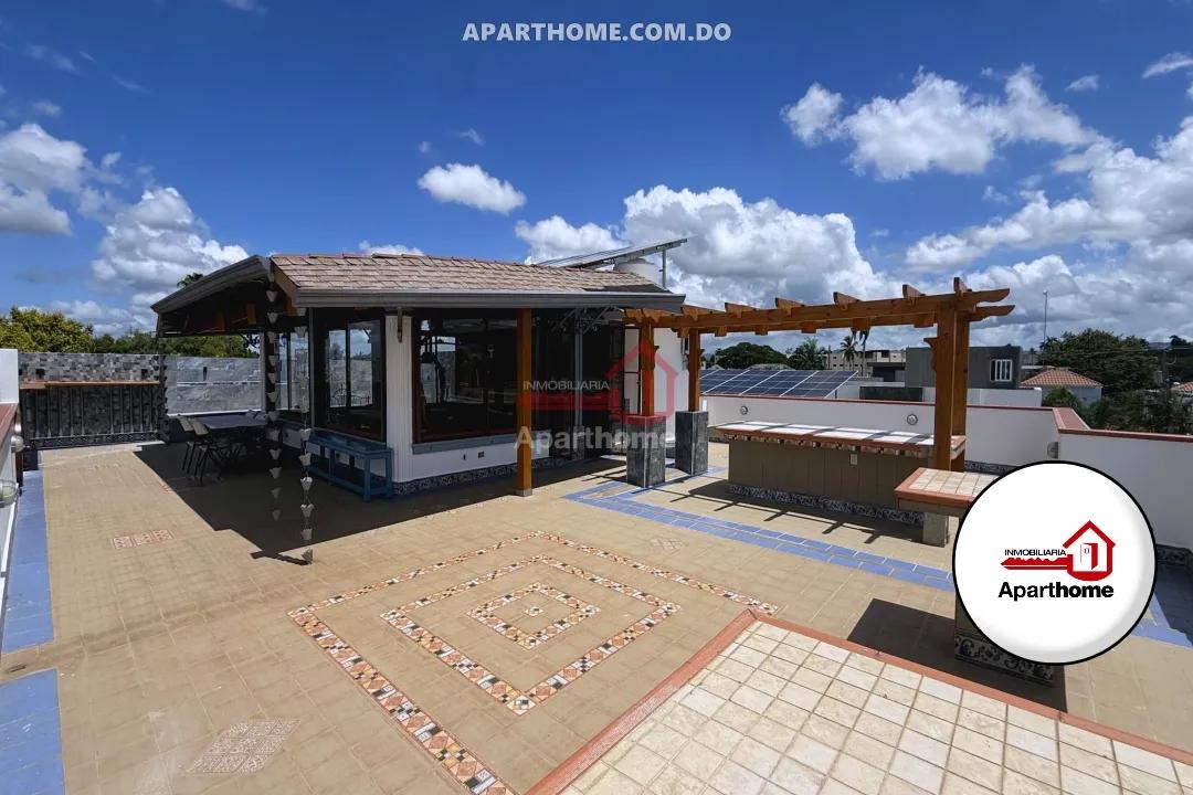 Casa de 3 Niveles en Venta en Residencial El Doral, San Francisco de Macorís