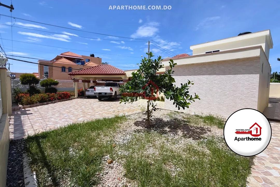 Casa en Venta con 417m² en Urb. Toribio Piantini, San Francisco de Macorís