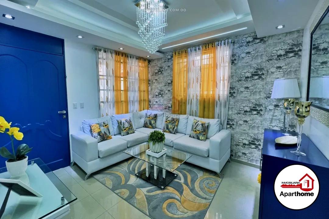 Casa en Venta en Caperuza II, San Francisco de Macorís: Con Piscina y Buen Terreno