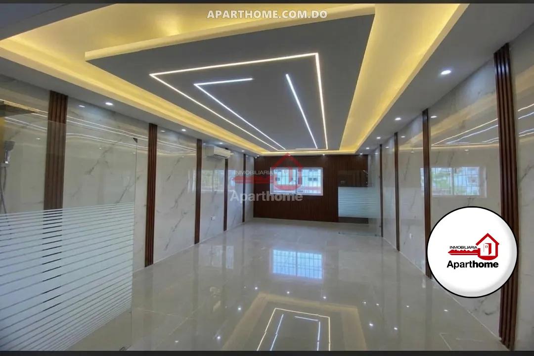 Local Comercial en Venta (2 niveles) en Urb. El Silencio, San Francisco de Macorís Frente a Carretera Las Cejas