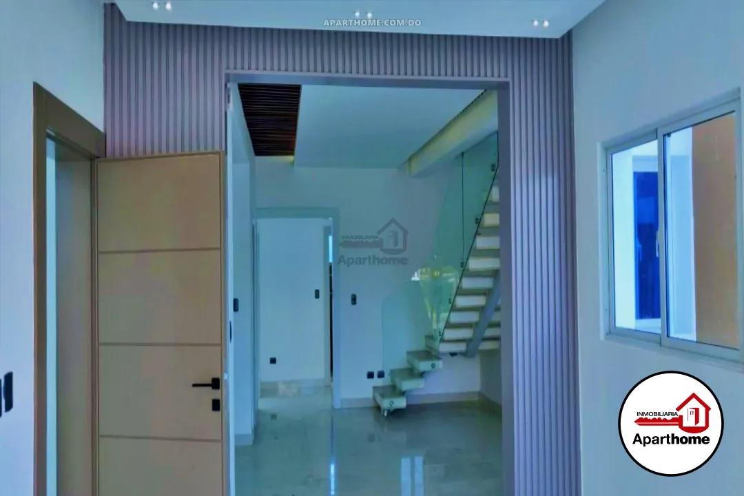 Penthouse con 3 Parqueos, San Francisco de Macorís