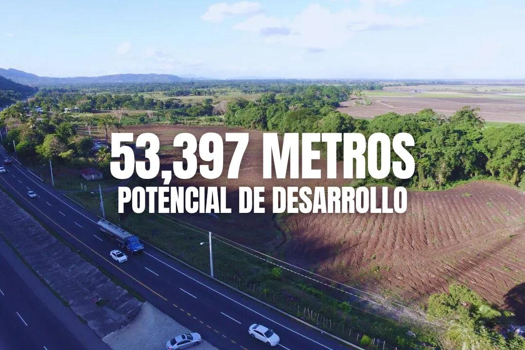 Terreno de 56,397 ideal para inversión y desarrollo en La Vega