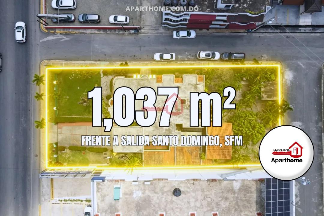 Terreno en Venta 1,037 m² frente a Jumbo en Av. Antonio Guzmán, San Francisco de Macorís